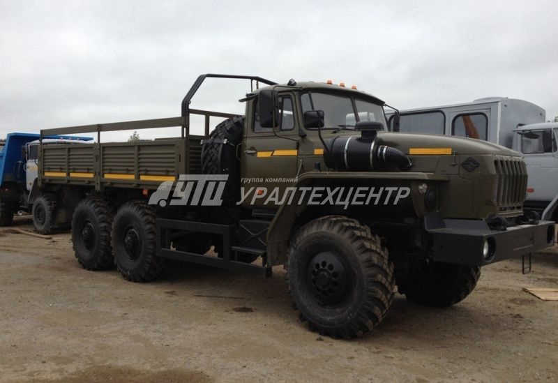 Урал 4320 Бортовой
