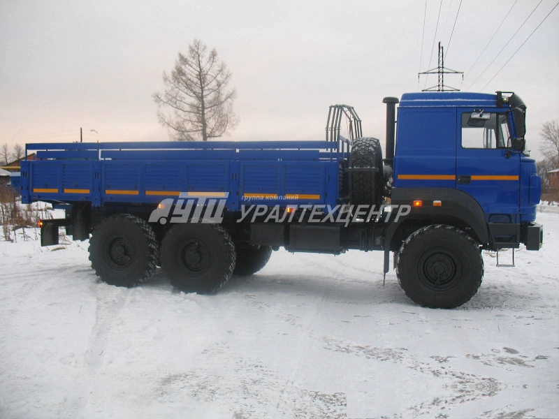 Урал 4320 Бескапотный