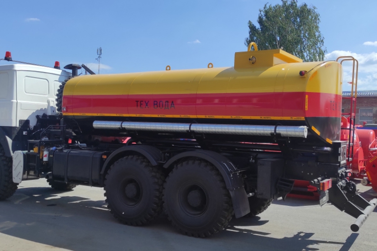 Автоцистерна для технической воды АЦВ-14 на шасси МАЗ 6317