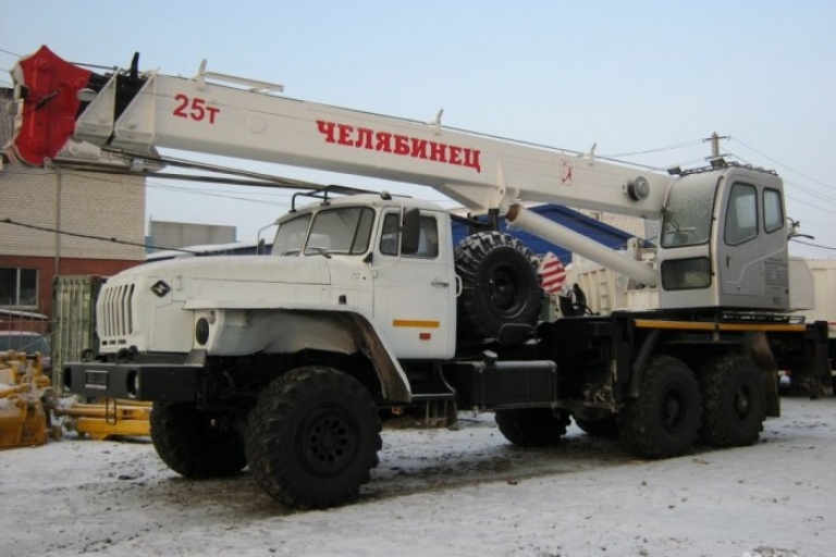Автокран Челябинец КС-55732-33 на шасси Урал 4320