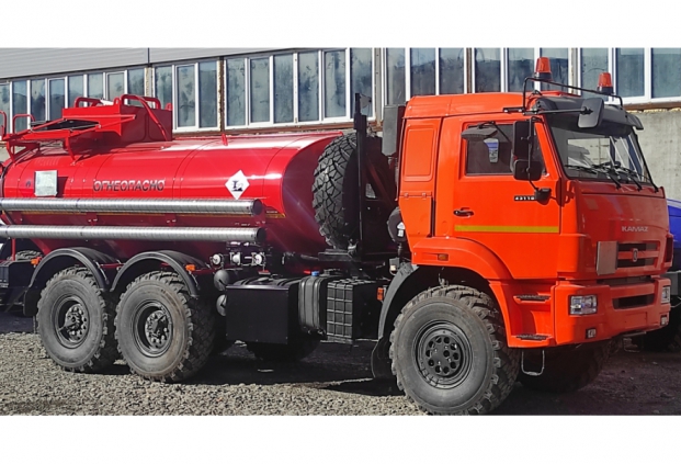 Автотопливозаправщик АТЗ-10 на шасси КамАЗ 43118