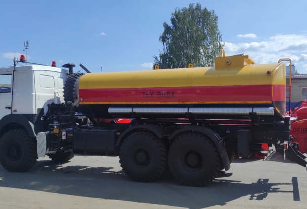 Автоцистерна для технической воды АЦВ-14 на шасси МАЗ 6317